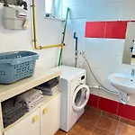 Schwanenstadt Apartment *
